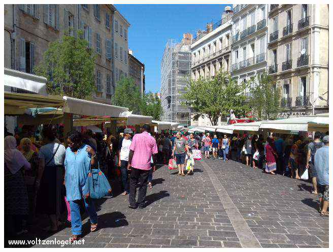 Exploration des trésors de l'Avenue de La Canebière à Marseille.