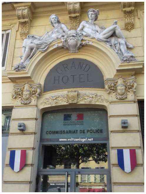 Exploration des trésors de l'Avenue de La Canebière à Marseille.