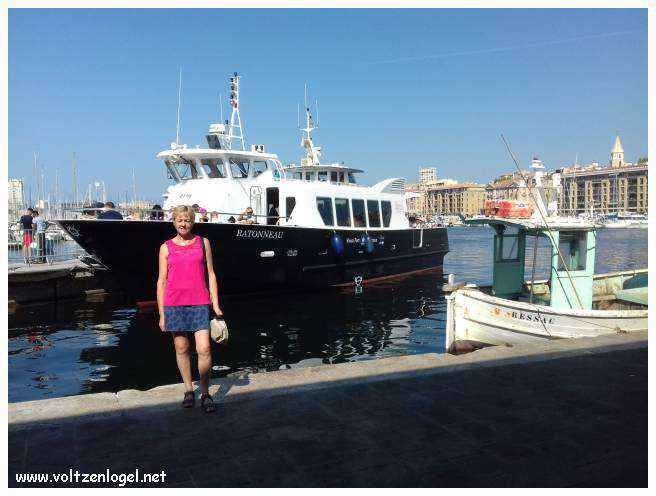 Exploration des trésors de l'Avenue de La Canebière à Marseille.