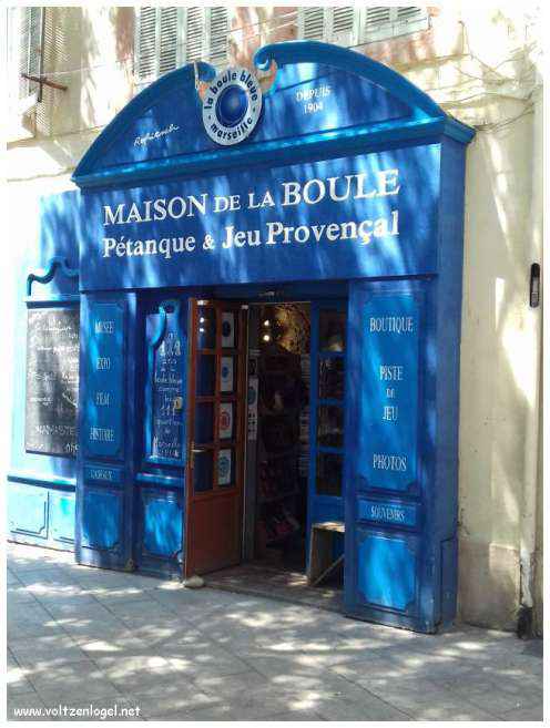 Vue panoramique du Panier à Marseille, révélant son riche patrimoine historique.