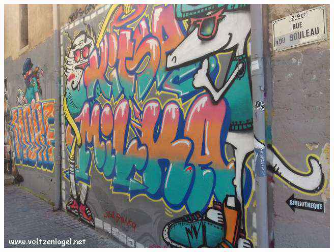 Vue panoramique du Panier à Marseille, révélant son riche patrimoine historique.