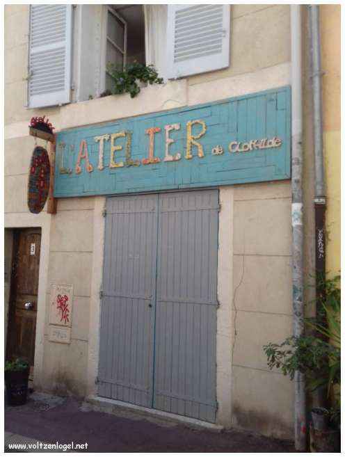 Vue panoramique du Panier à Marseille, révélant son riche patrimoine historique.