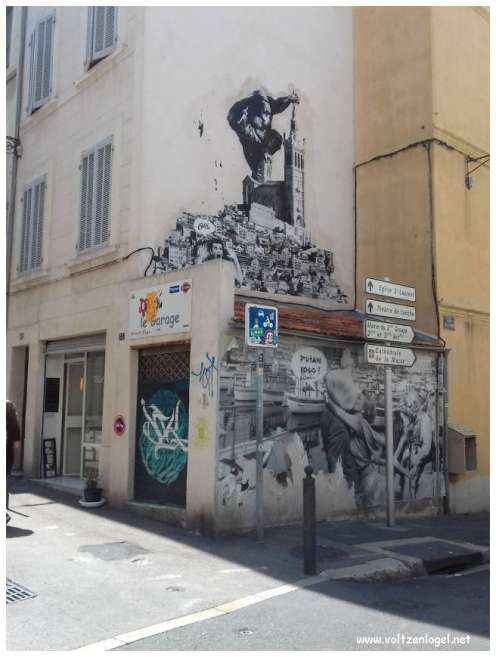Vue panoramique du Panier à Marseille, révélant son riche patrimoine historique.