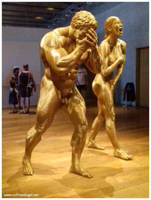 Vue panoramique sur Marseille, ville des trésors méditerranéens.