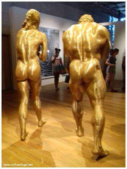 Vue panoramique sur Marseille, ville des trésors méditerranéens.