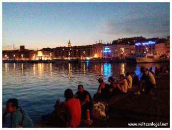 Vieux-Port de Marseille : Marché aux poissons
