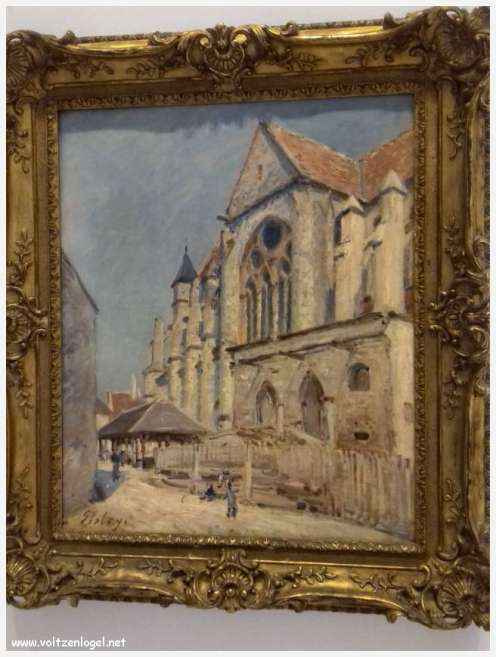 Exploration des trésors artistiques et historiques du Musée Calvet à Avignon.