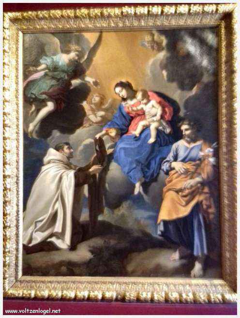 Exploration des trésors artistiques et historiques du Musée Calvet à Avignon.