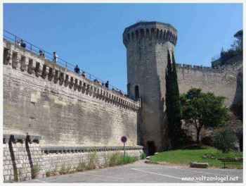 Cour du Palais des Papes, lieu du Festival d'Avignon