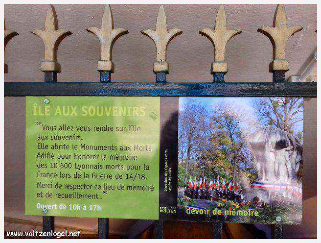 Parc de la Tête d'Or: Oasis urbaine de Lyon, mélange de nature et d'histoire.