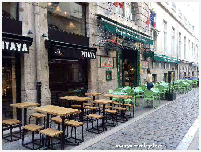 Vue panoramique de Lyon, une ville riche en trésors architecturaux et culturels.