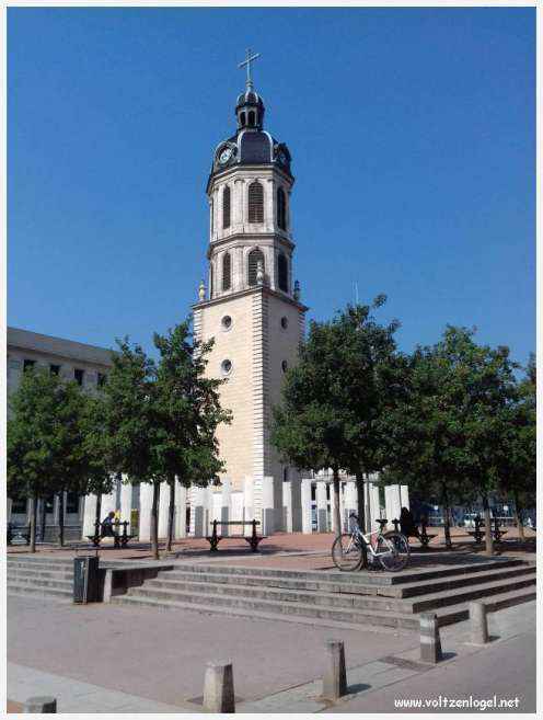 Vue panoramique de Lyon, une ville riche en trésors architecturaux et culturels.