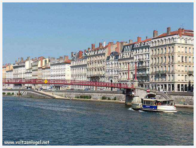 Vue panoramique de Lyon, une ville riche en trésors architecturaux et culturels.