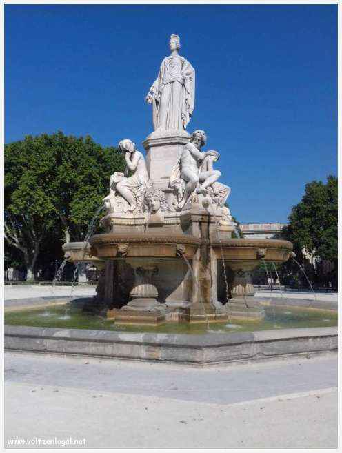 Arènes romaines de Nîmes, témoins de son riche passé historique.