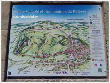 Rasteau cité médiévale au pied du Mont Ventoux. Le village de vignerons du Haut Vaucluse