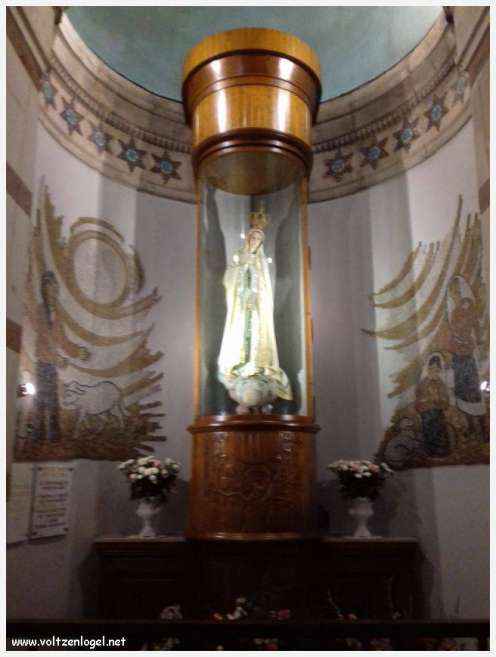 Ruelles médiévales du Vieux Lyon, témoins de son riche passé historique.