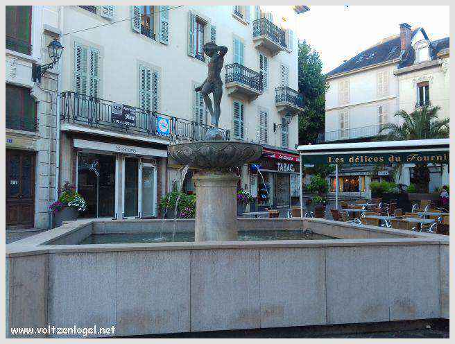 Vue panoramique sur le lac du Bourget à Aix-les-Bains