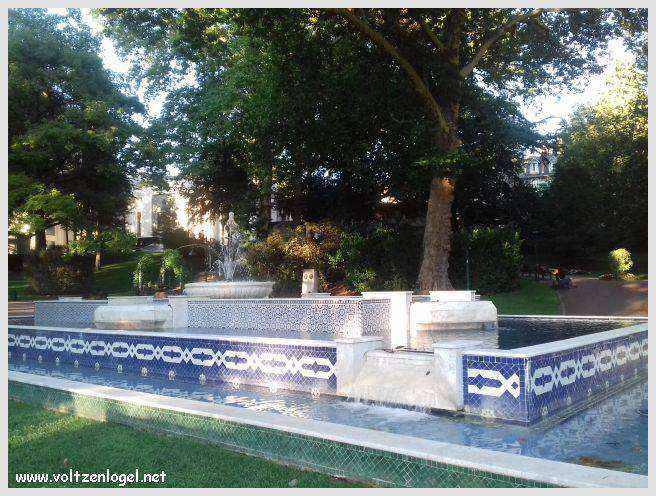 Vue panoramique sur le lac du Bourget à Aix-les-Bains