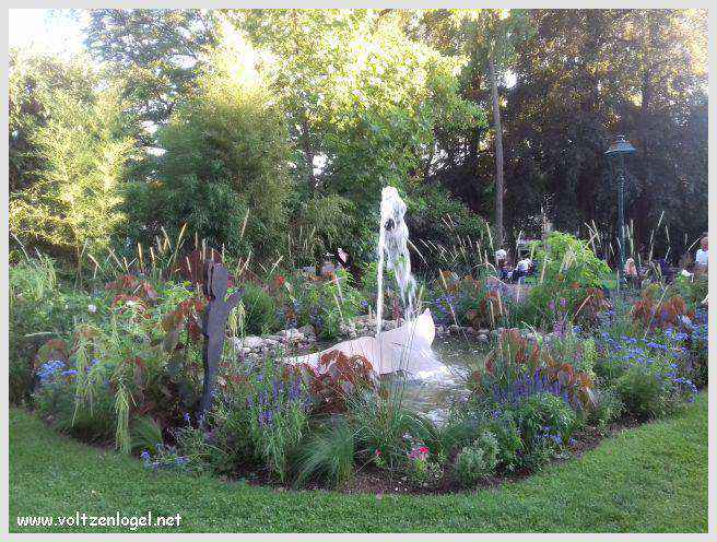 Vue panoramique sur le lac du Bourget à Aix-les-Bains