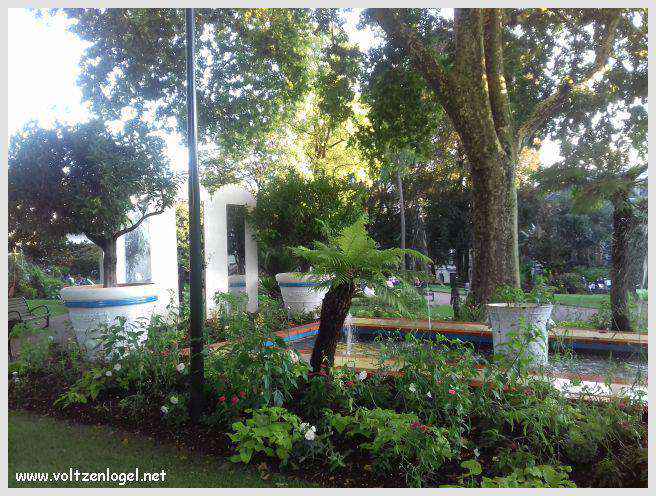 Vue panoramique sur le lac du Bourget à Aix-les-Bains