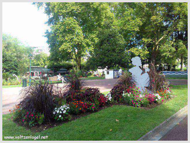 Vue panoramique sur le lac du Bourget à Aix-les-Bains