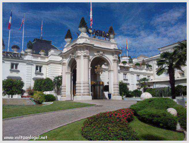 Vue panoramique sur le lac du Bourget à Aix-les-Bains