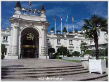 Le Casino Grand Cercle est situé en plein coeur d'Aix-les-Bains