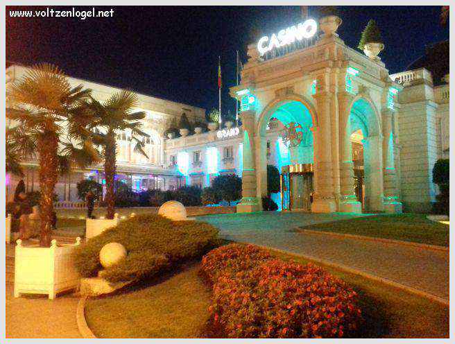 Vue panoramique sur le lac du Bourget à Aix-les-Bains