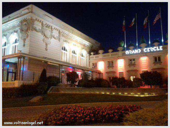 Vue panoramique sur le lac du Bourget à Aix-les-Bains