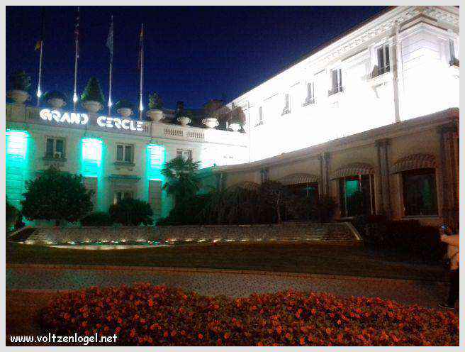 Vue panoramique sur le lac du Bourget à Aix-les-Bains