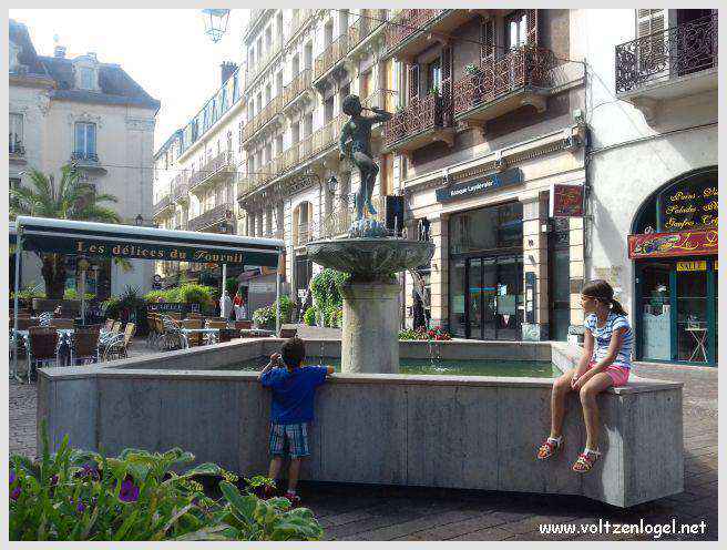 Vue panoramique sur le lac du Bourget à Aix-les-Bains