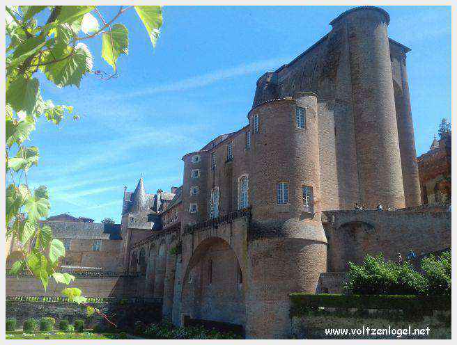 Cathédrale Sainte-Cécile d'Albi, symbole de son architecture médiévale remarquable