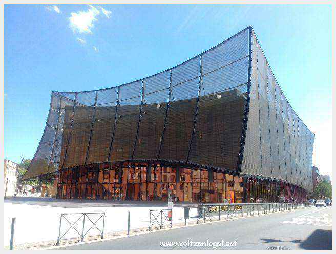 Cathédrale Sainte-Cécile d'Albi, symbole de son architecture médiévale remarquable