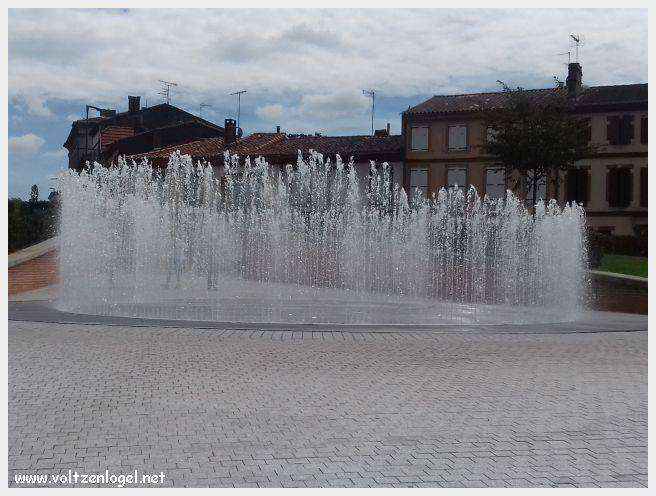 Vue panoramique d'Albi avec la cathédrale Sainte-Cécile et le Pont Vieux