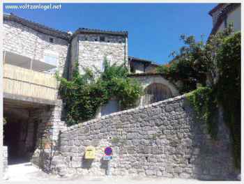 Balazuc, joyau au cœur des paysages de l'Ardèche