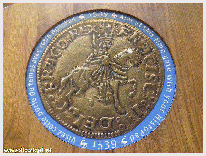 Vue majestueuse du Château de Chambord et ses jardins Renaissance