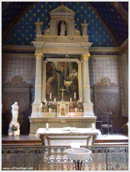 Vue majestueuse du Château de Chambord et ses jardins Renaissance