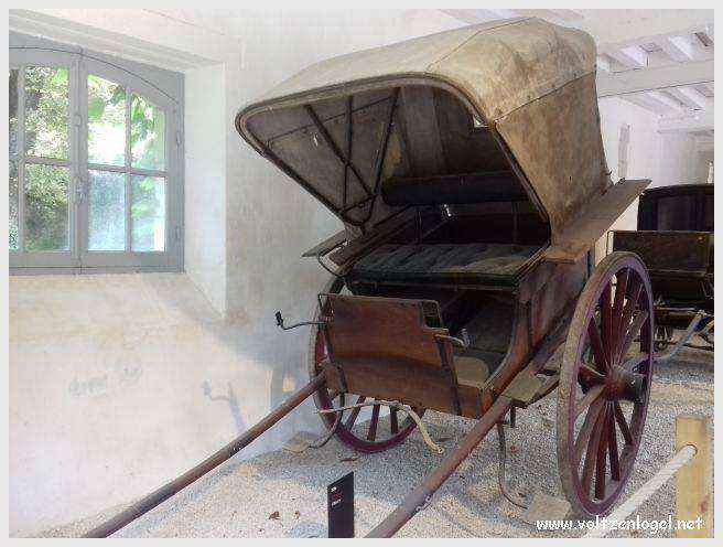 Château de Chenonceau : symbole de la Renaissance française et de la beauté des jardins historiques.