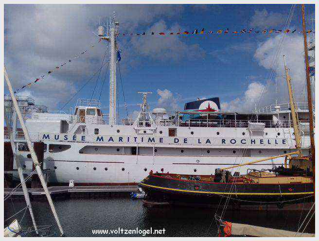 Tour Saint-Nicolas à La Rochelle, emblème médiéval du vieux port