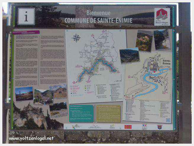 Sainte-Enimie : Charme médiéval au cœur des Gorges du Tarn.