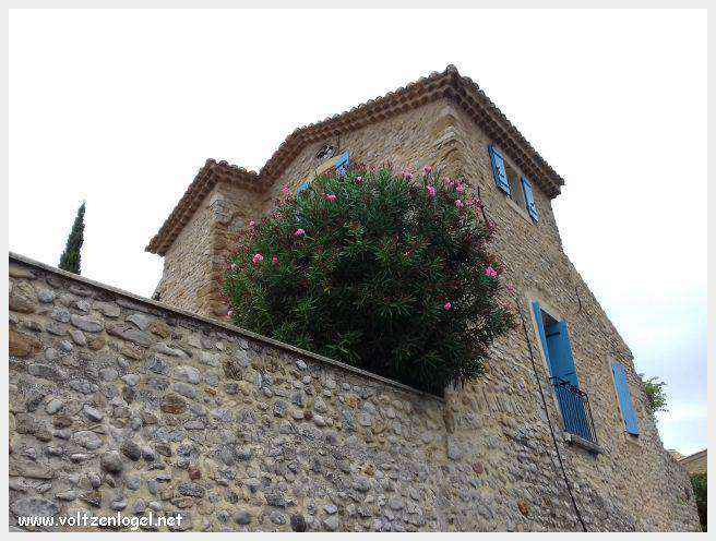 Rasteau au Pays Ventoux