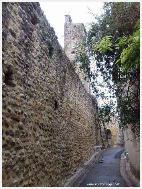Villedieu, le meilleur de la cité médiévale au Pays du Ventoux