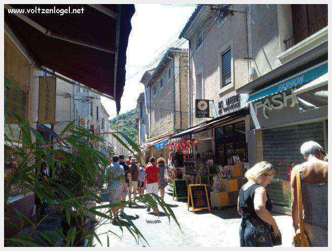 Ruines antiques de Vaison la Romaine en Provence