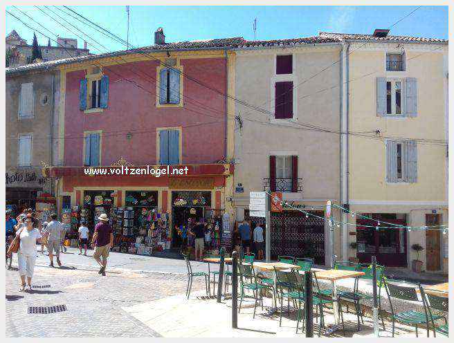 Ruines antiques de Vaison la Romaine en Provence