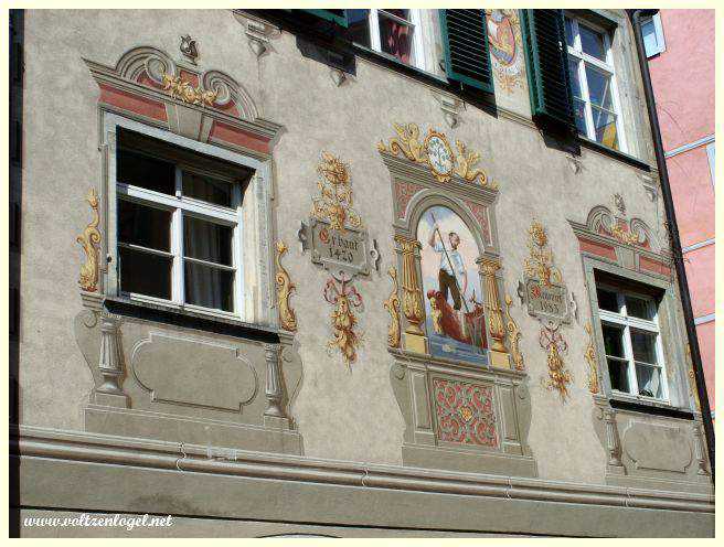 Ruelles médiévales pittoresques de la vieille ville de Lindau, Bavaroise.