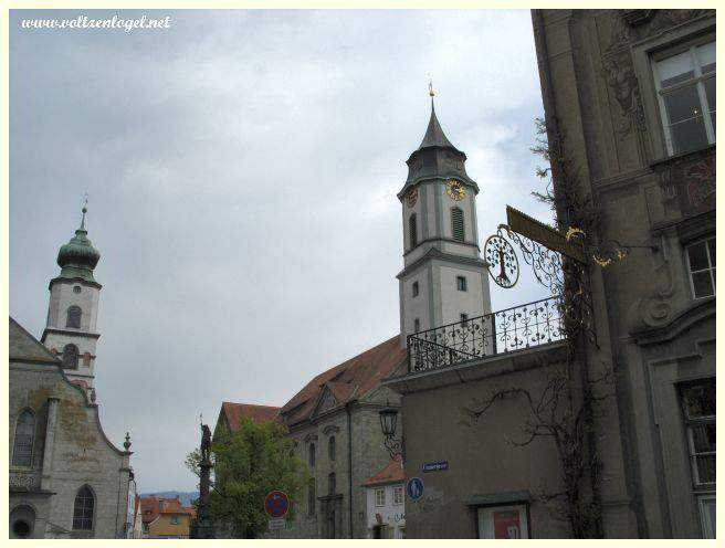 Ruelles médiévales de Lindau, charme pittoresque.