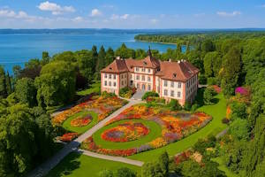 Jardins fleuris de l’île Mainau avec vue sur le lac