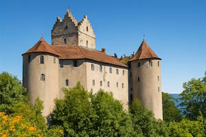 Château-fort de Meersburg surplombant le lac de Constance