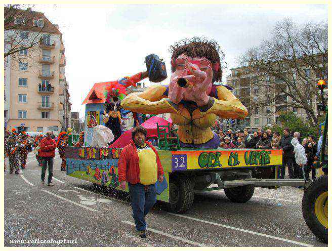Char carnavalesque à strasbourg
