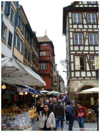Le quartier du vieux Strasbourg ; Les ruelles animées du vieux Strasbourg